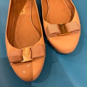 Salvatore flat shoes beige